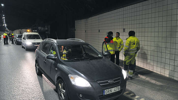  El interior del Lundbytunnel alumbrado con iluminación de Philips para túneles