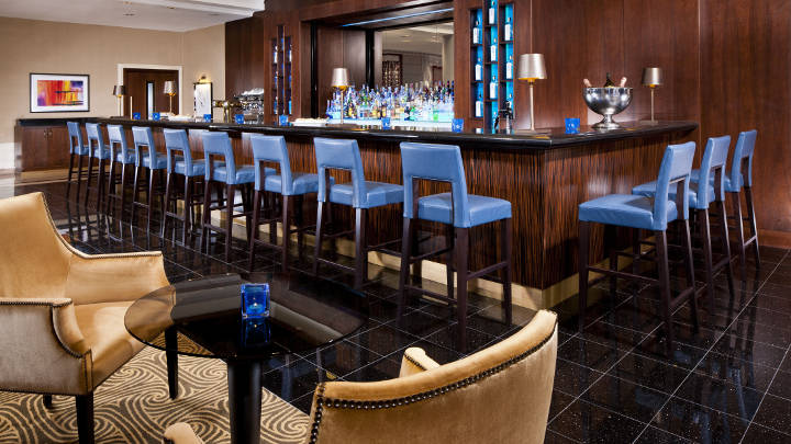 Philips Lighting ha suministrado la iluminación del bar del Hotel Mariott de Praga