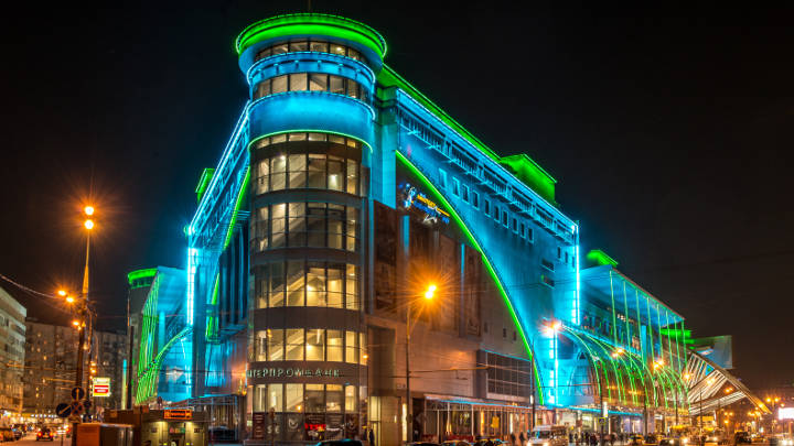 Centro comercial Evropeisky de Moscú, Rusia - iluminación de centros comerciales