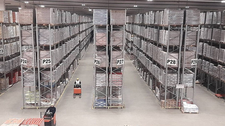 un sistema de control para las luminarias existentes